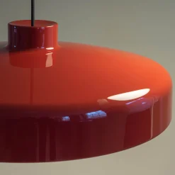 Lacquer pendant medium | red