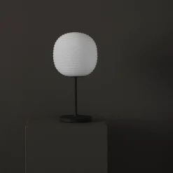 Lantern table | white