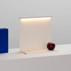 LBM table lamp | clay