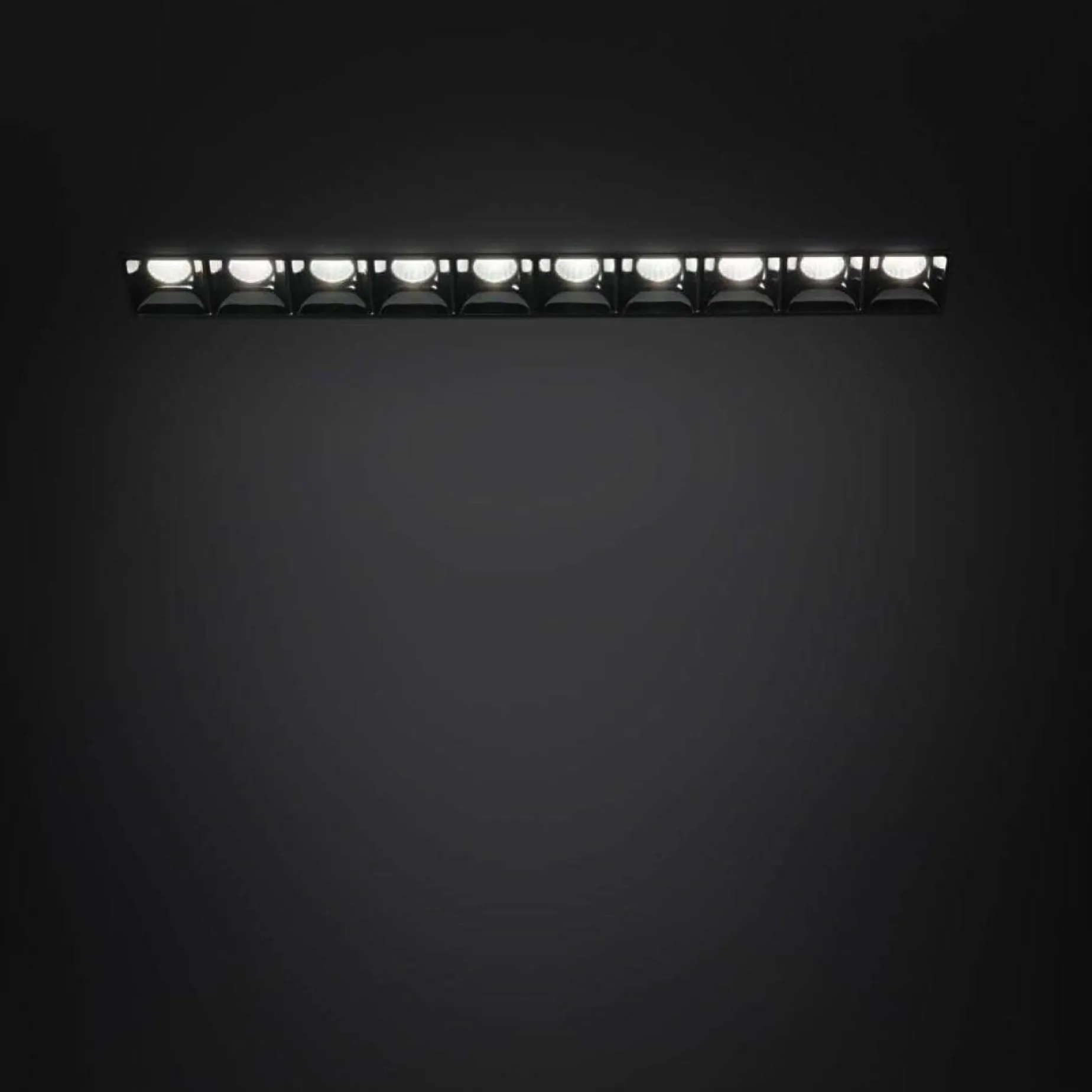 Lika 10 trimless | black