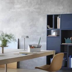 Linear table lamp | grey