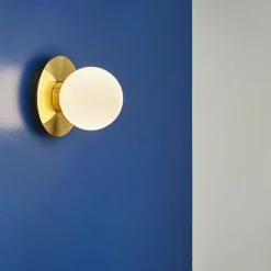 Manor | brushed brass