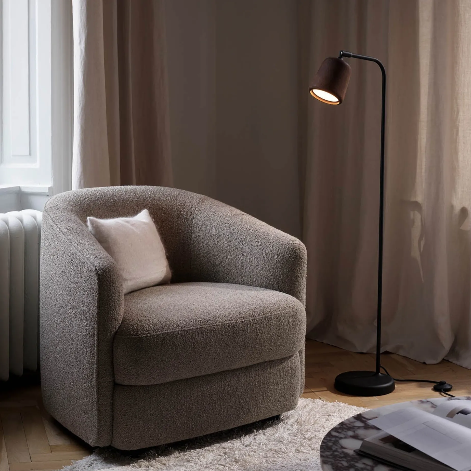 Material floor | dark grey concrete