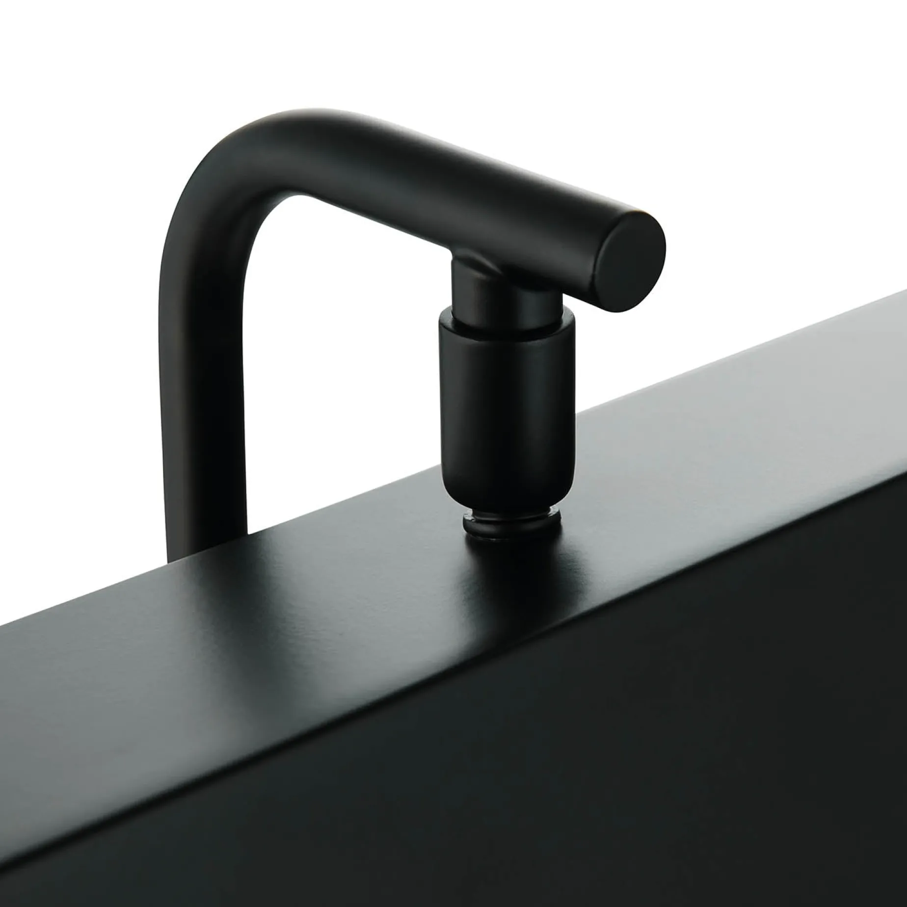 Merlin table | black