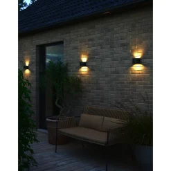Milda wall | black