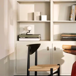 Mobil 18 table lamp | black