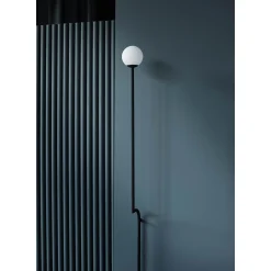 Mobil 150 wall lamp | black