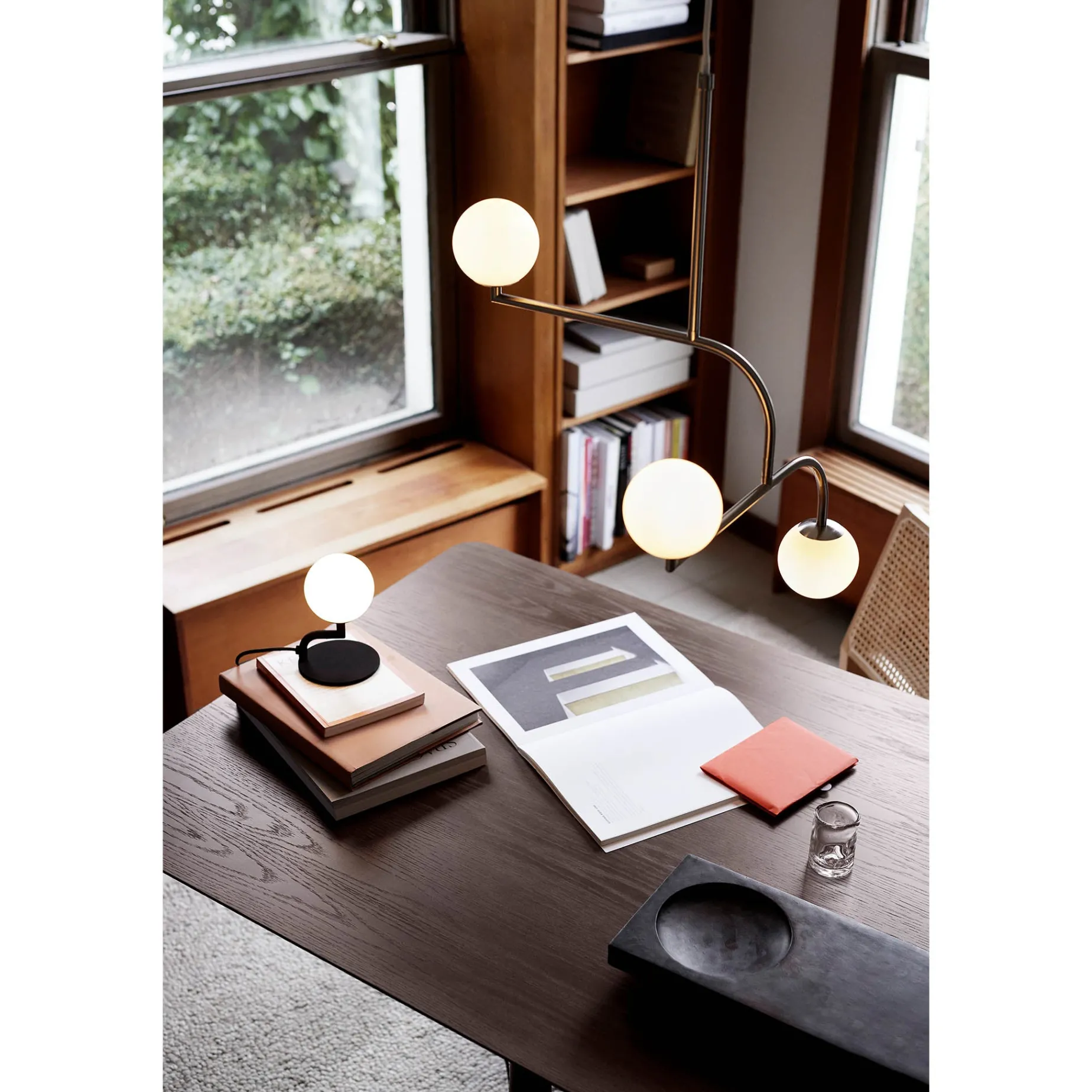 Mobil chandelier 100 | brass