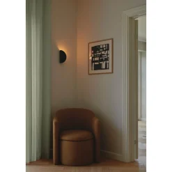 Model 2110 wall | black