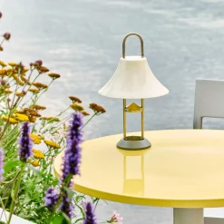Mousqueton portable lamp | iron red