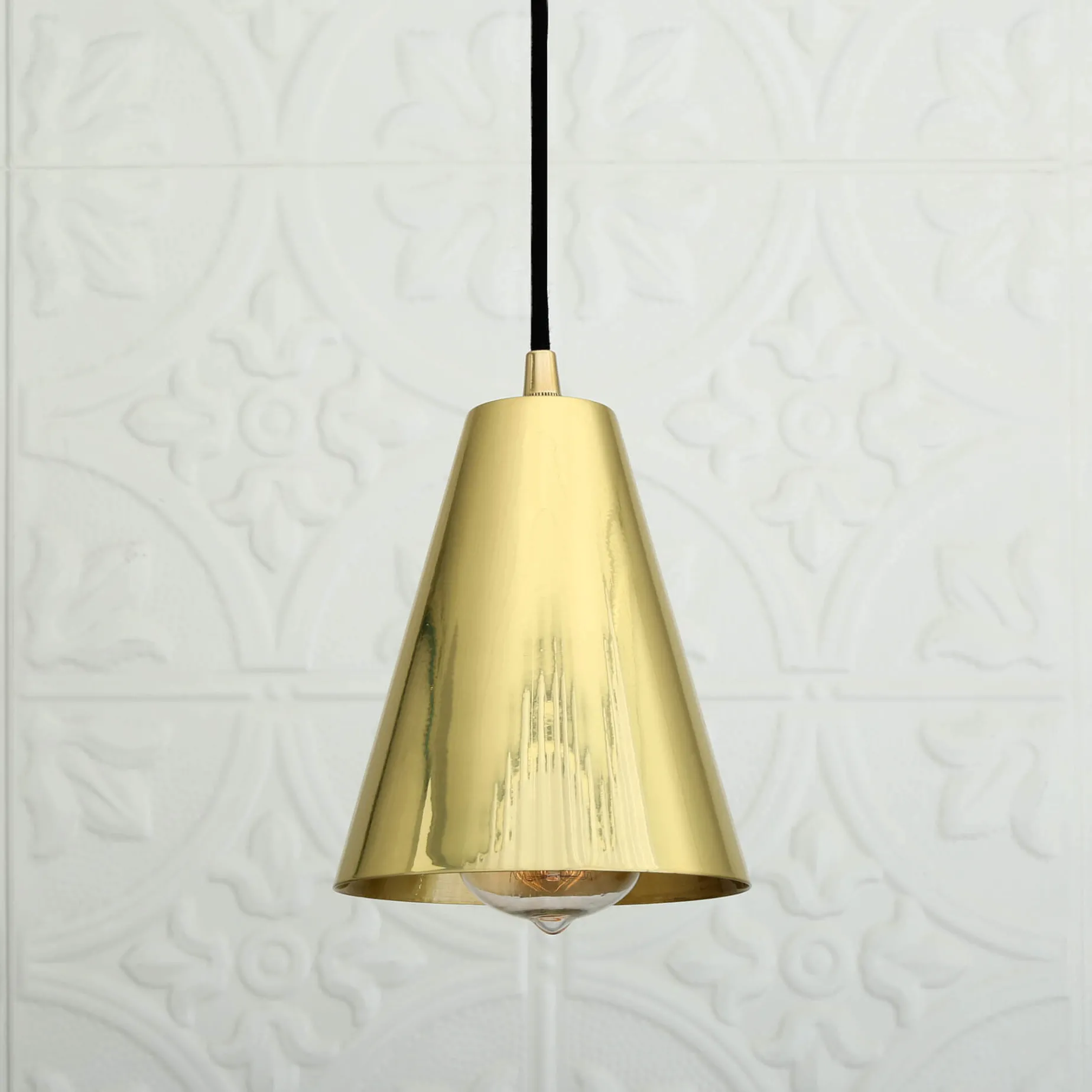 Moya pendant | antique brass