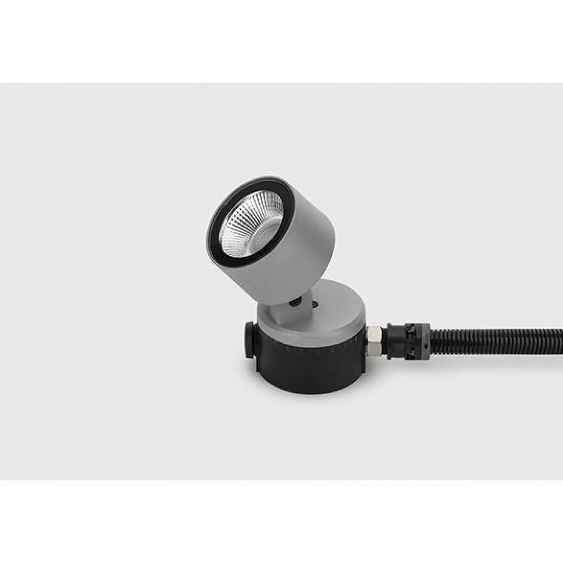 Noa 100 | grey anthracite