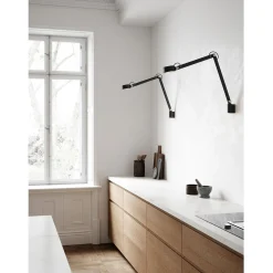 Nobu wall table | black