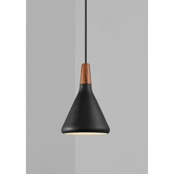 Nori 18 | black
