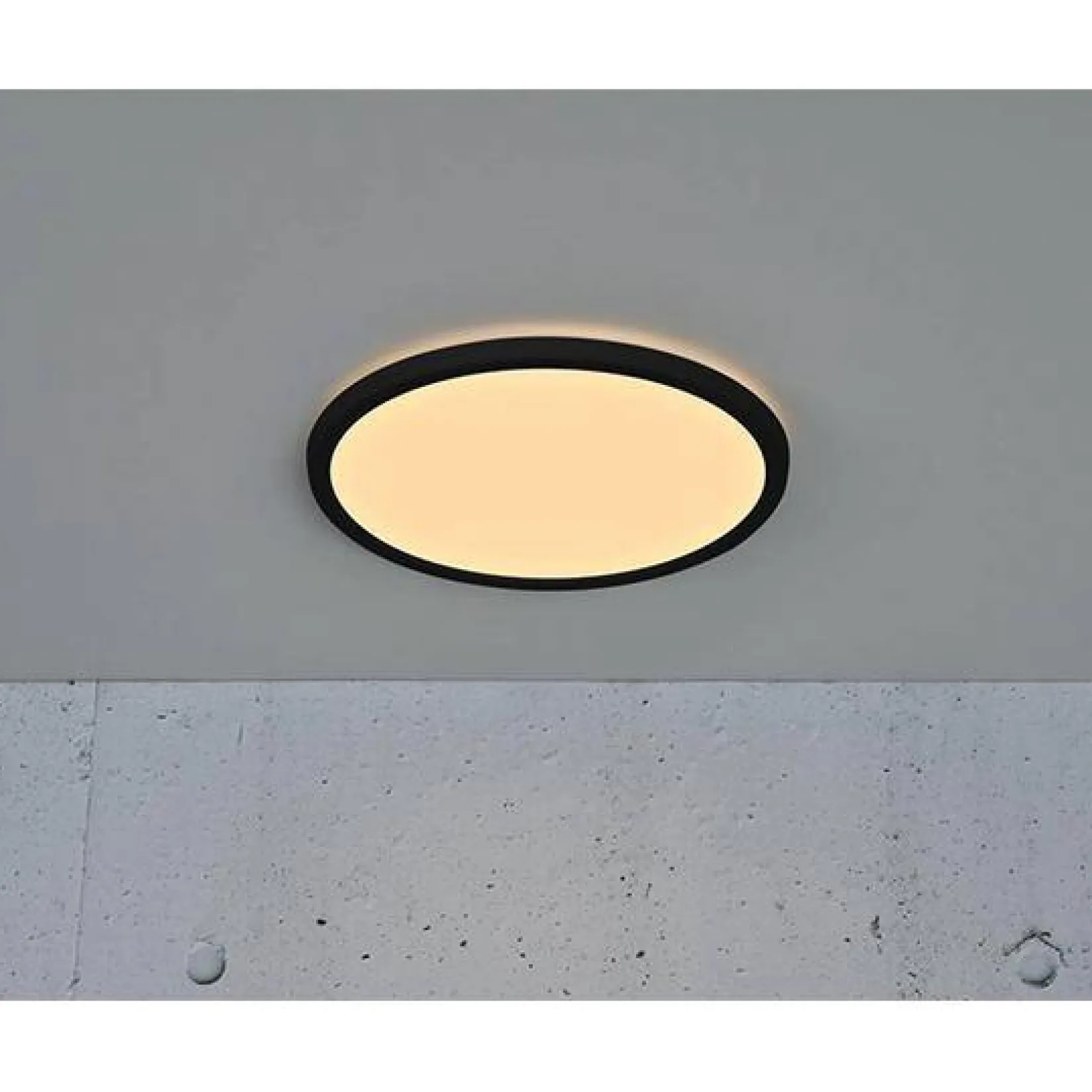 Oja IP | sq 29 black / 3-step