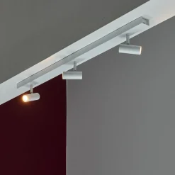 Omari 3 rail | black