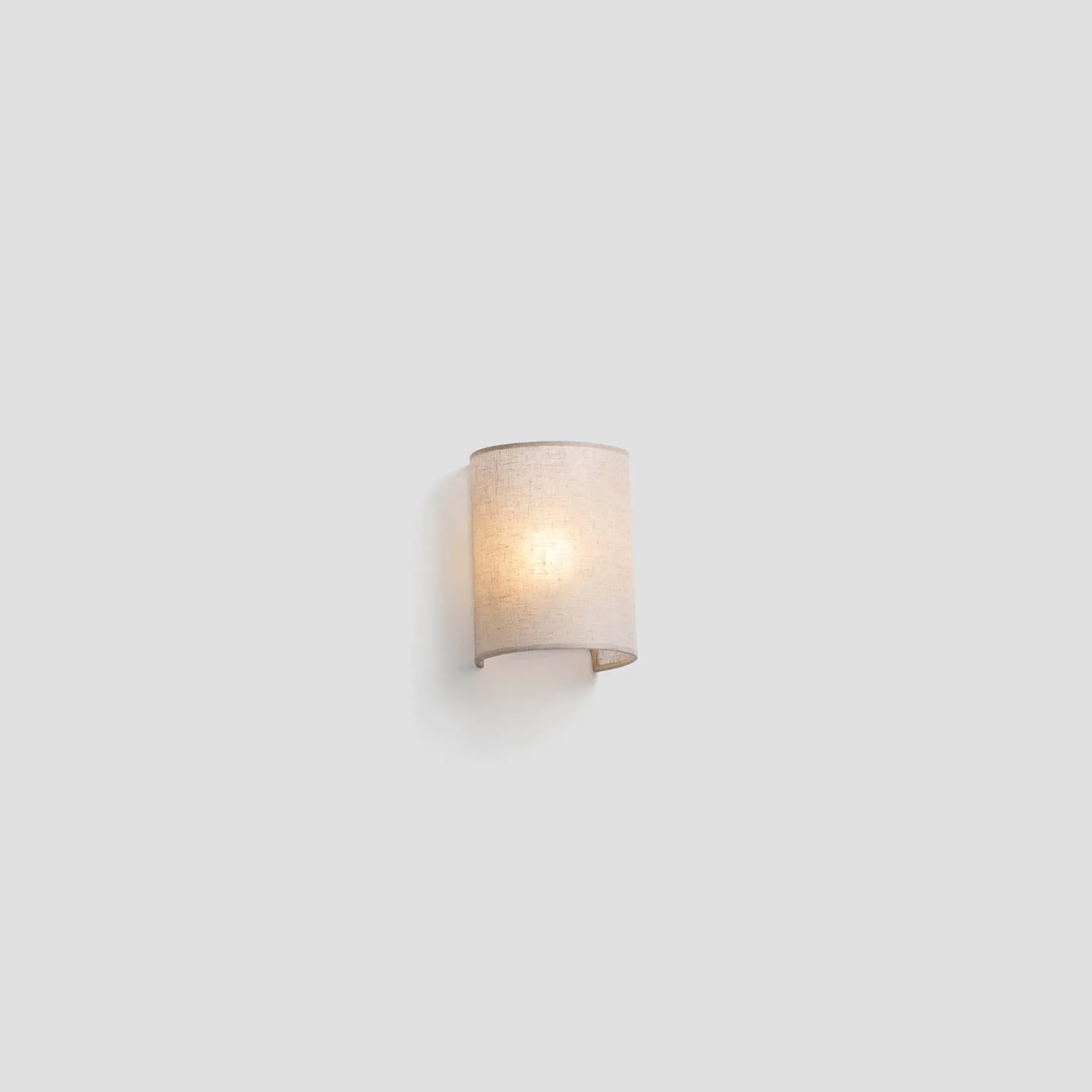 Otton RND vertical wall | linen