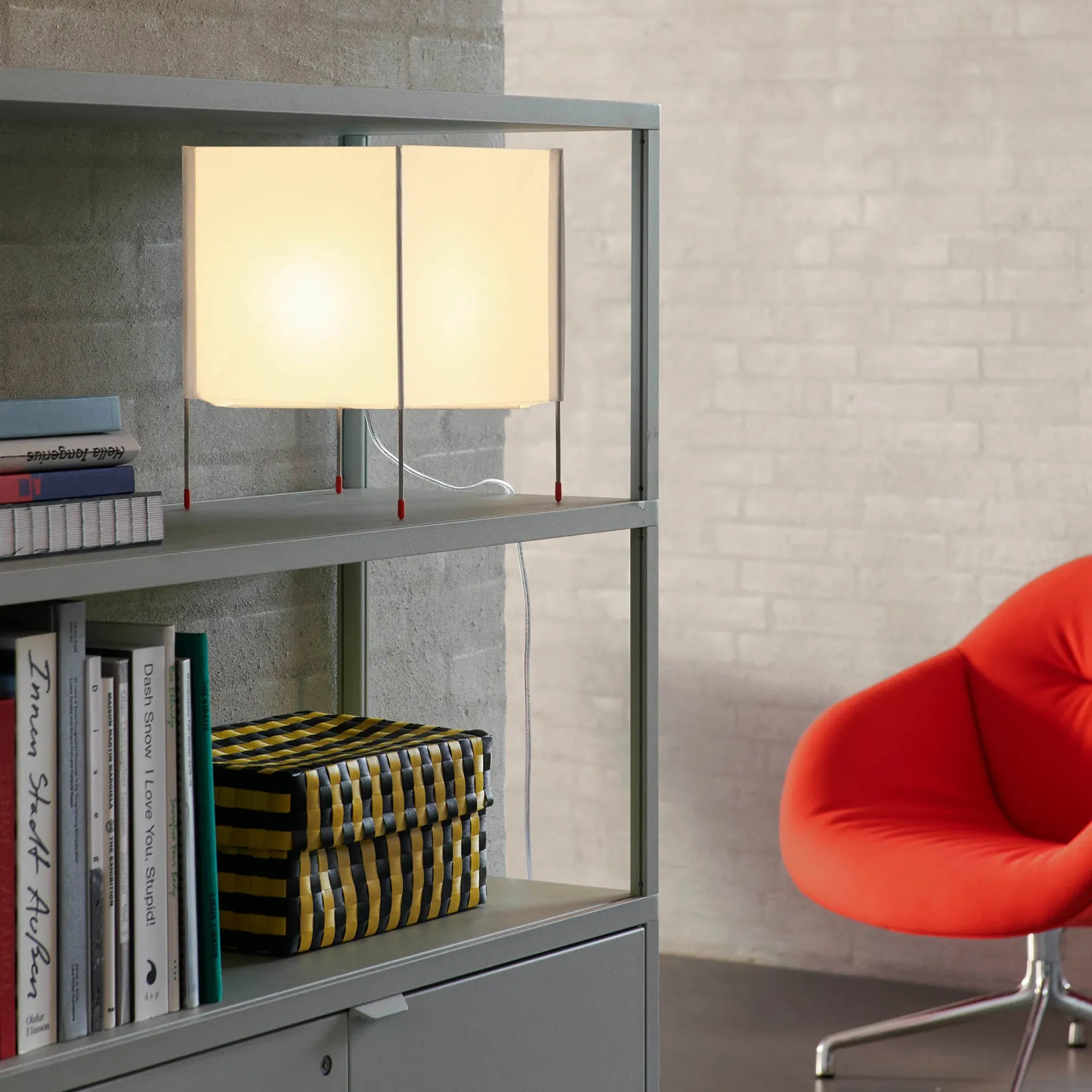 Paper cube table lamp | ecopet paper white