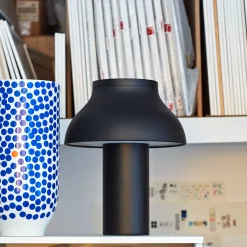 PC table lamp | soft black