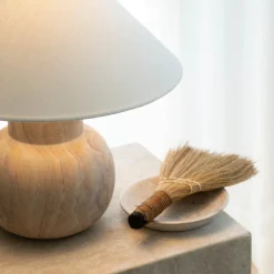 Pella table | sandstone