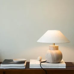 Pella table | travertine