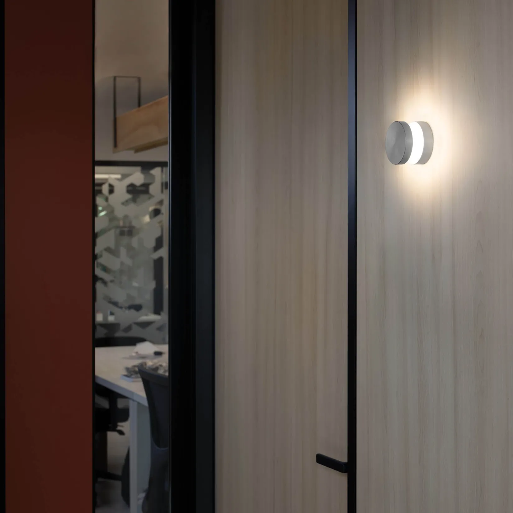 Pik 80 wall | sand