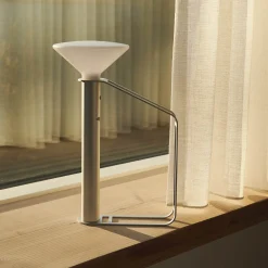 Piton portable lamp | aluminium