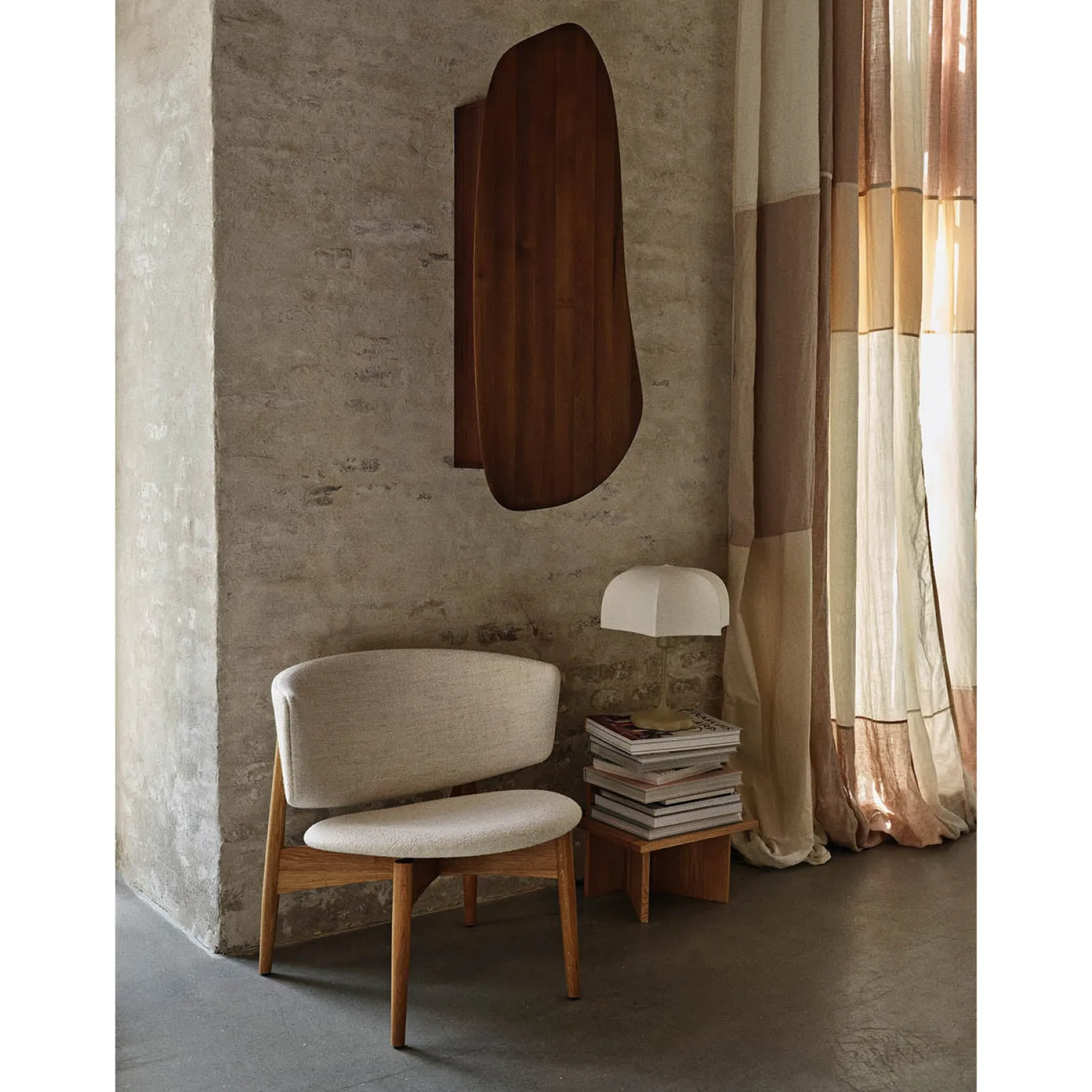 Poem table lamp | white/cashmere
