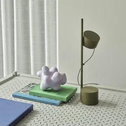 Post table lamp | black