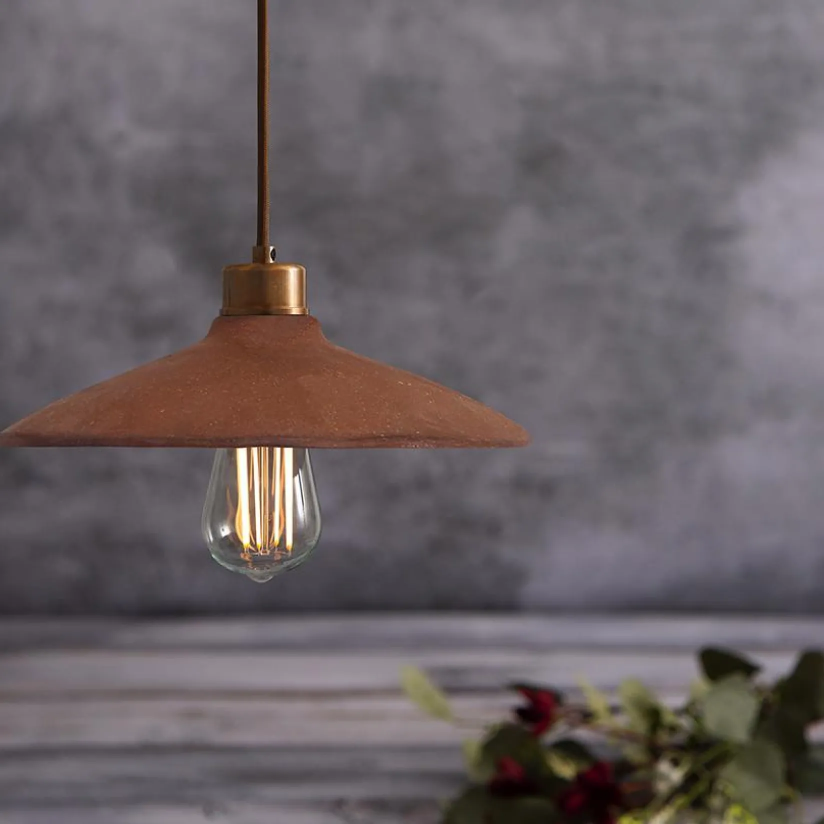 Pyrus 28 ceramic | red iron