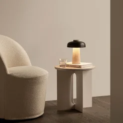Reverse portable lamp | travertine and bronzed brass