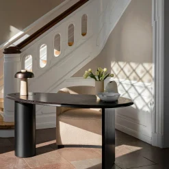 Reverse table lamp | carrara marble and glossy black