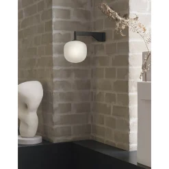 Rime wall lamp | white
