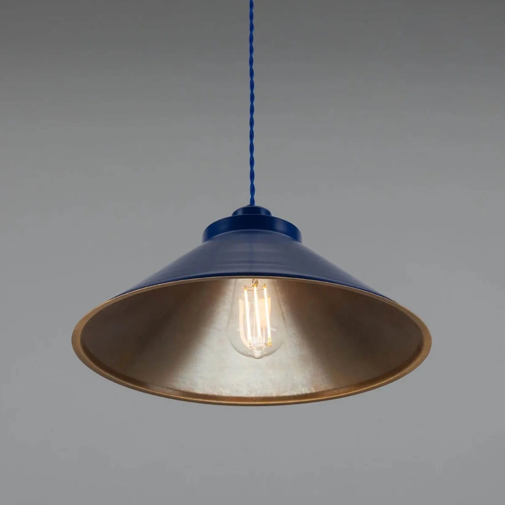 Rio coloured brass pendant 38cm | vanilla cream