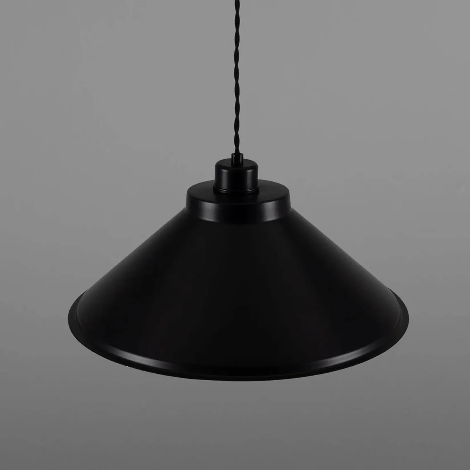 Rio coloured brass pendant 38cm | vanilla cream