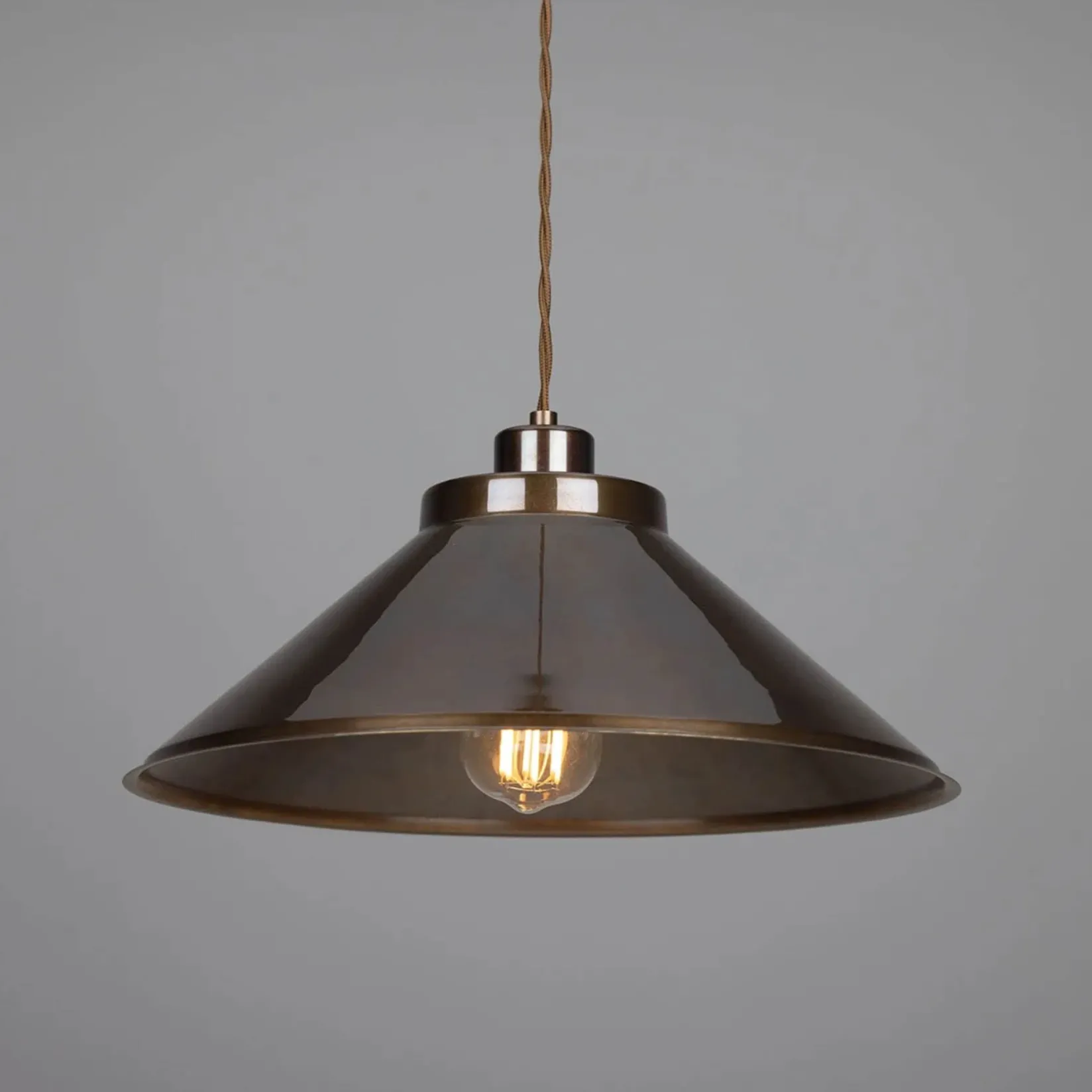 Rio coloured brass pendant 38cm | vanilla cream