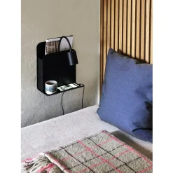 Roomi | white