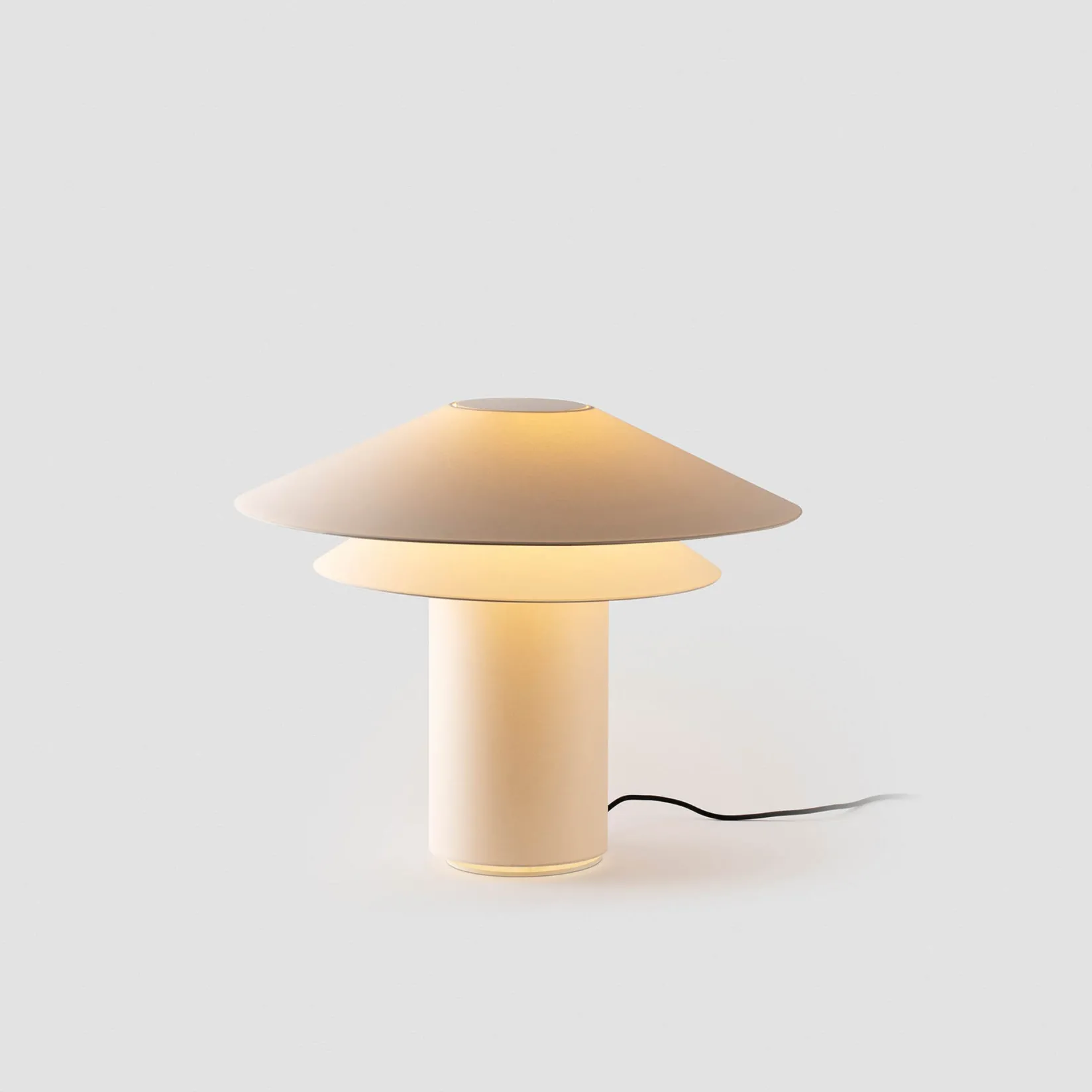 Shan table | beige