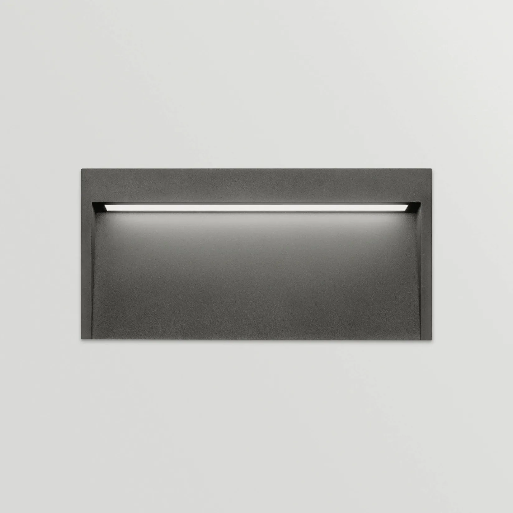 Slim outdoor wall IP65 | textured grey