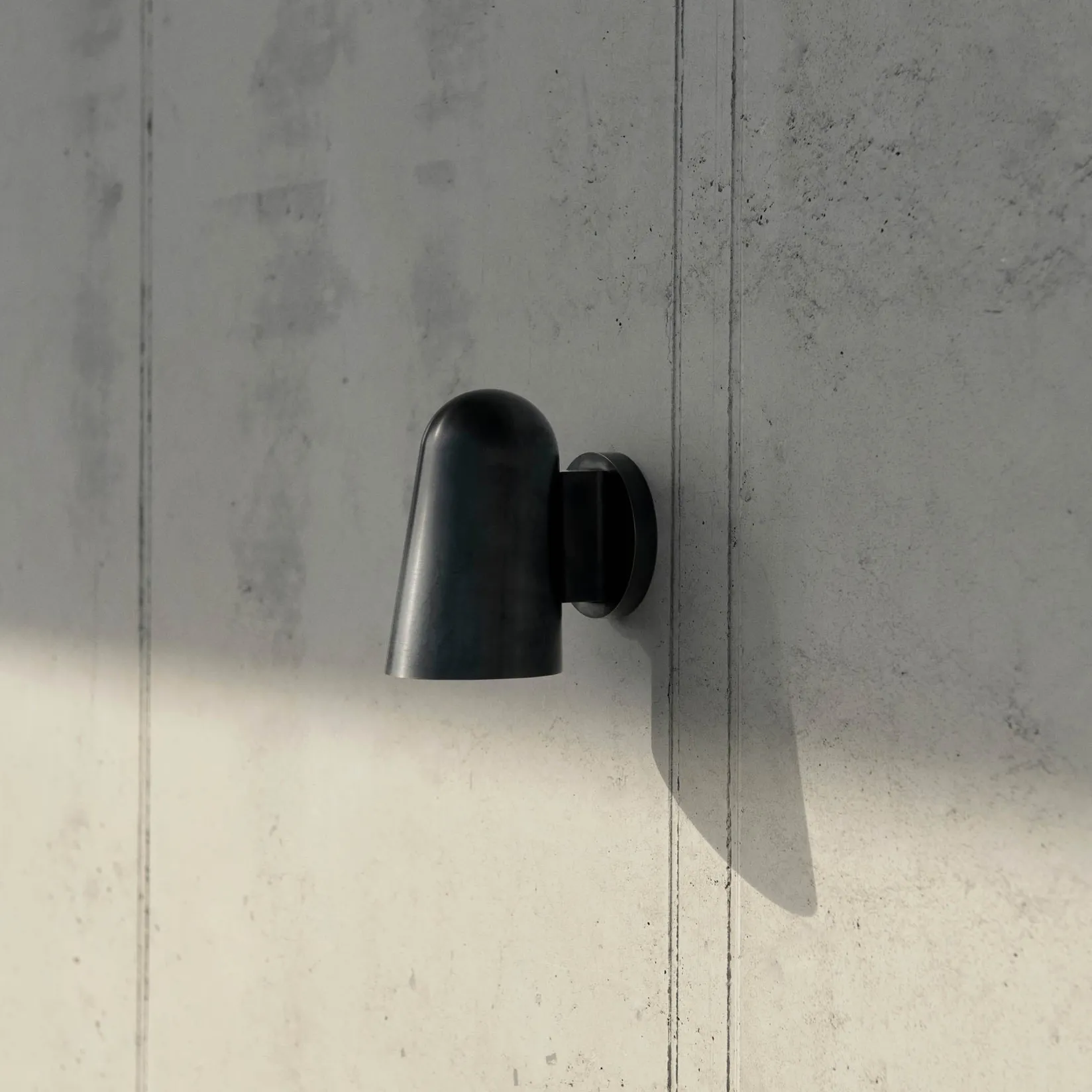 Solid wall SC104 | black