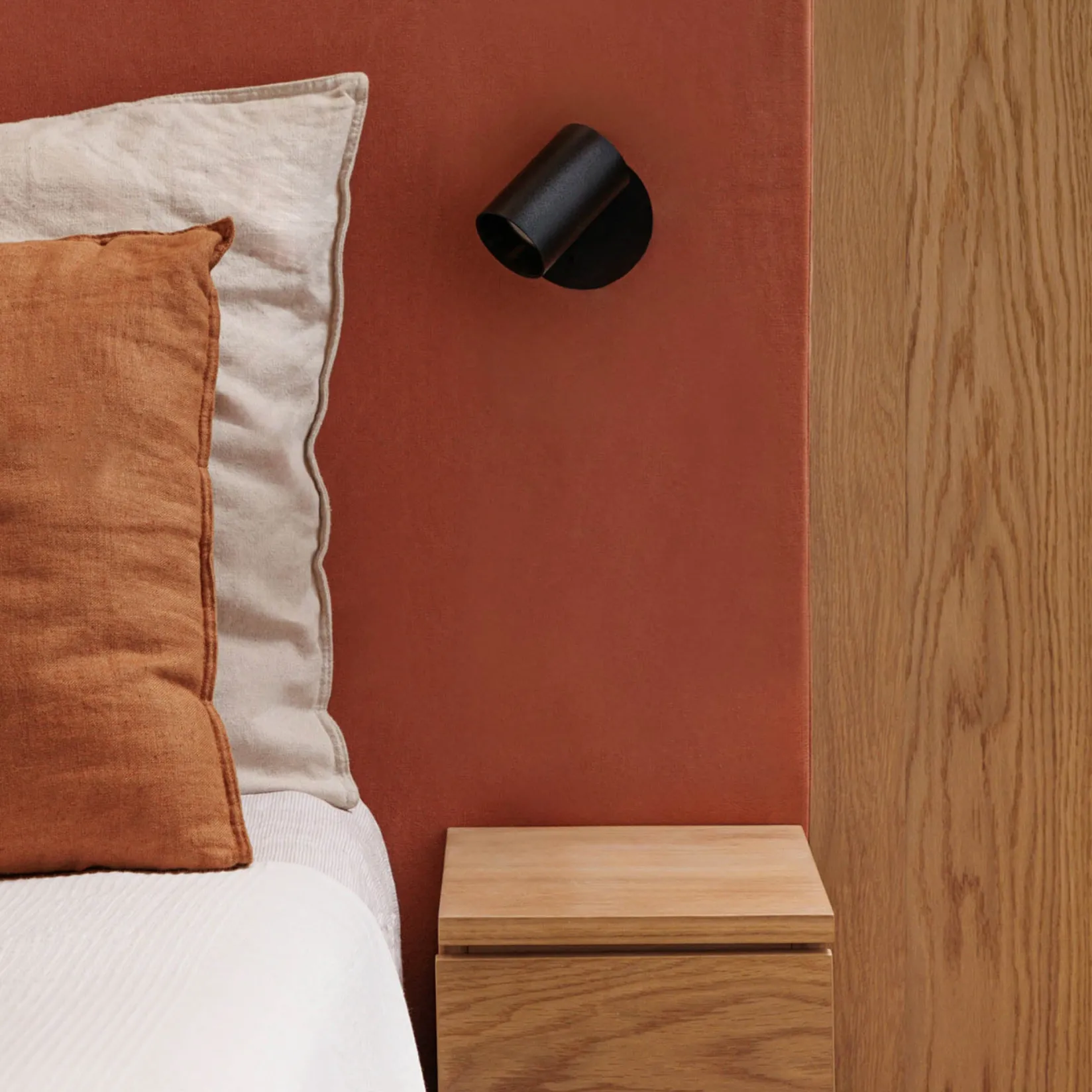 Stan wall switch | black