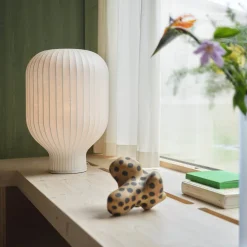 Strand table ⌀29-40 | cocoon white