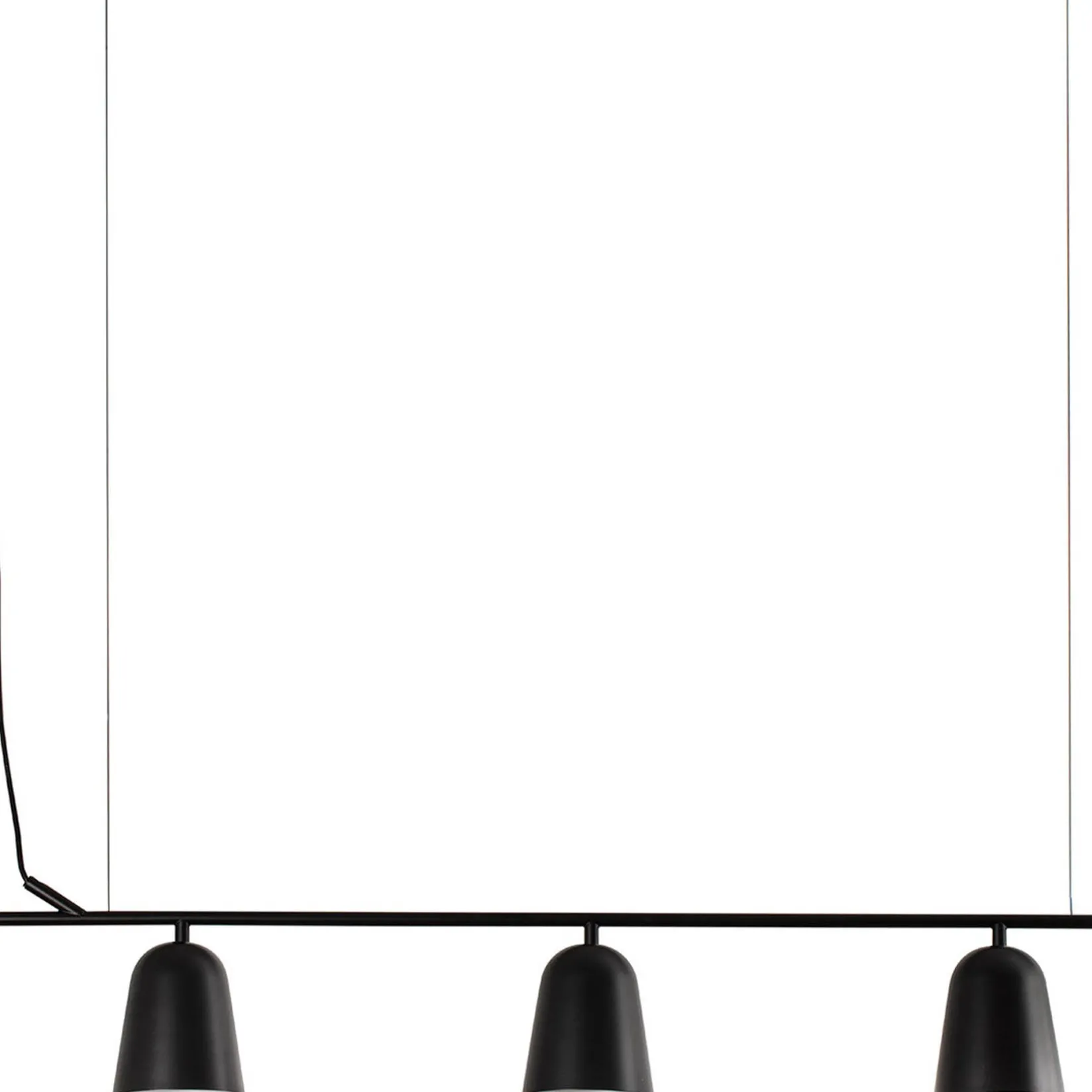 Studio 3 | black