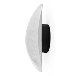 Tense wall | black