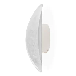 Tense wall | white