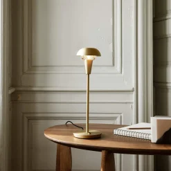 Tiny table lamp | steel