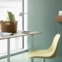 Tip table lamp | grey