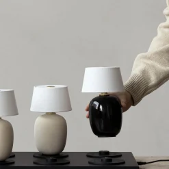 Torso portable table lamp | ruby