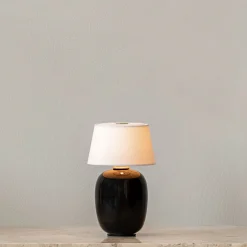 Torso portable table lamp | ruby