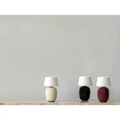 Torso portable table lamp | sand